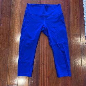 Lululemon wunder under crop sz 10 sapphire blue